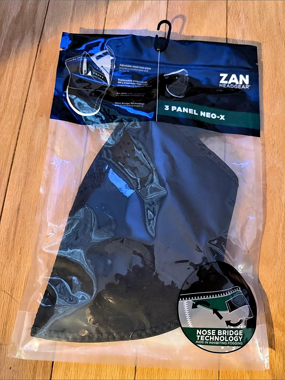 ZAN Headgear 3 Panel Neo-X Facemask Black NWT